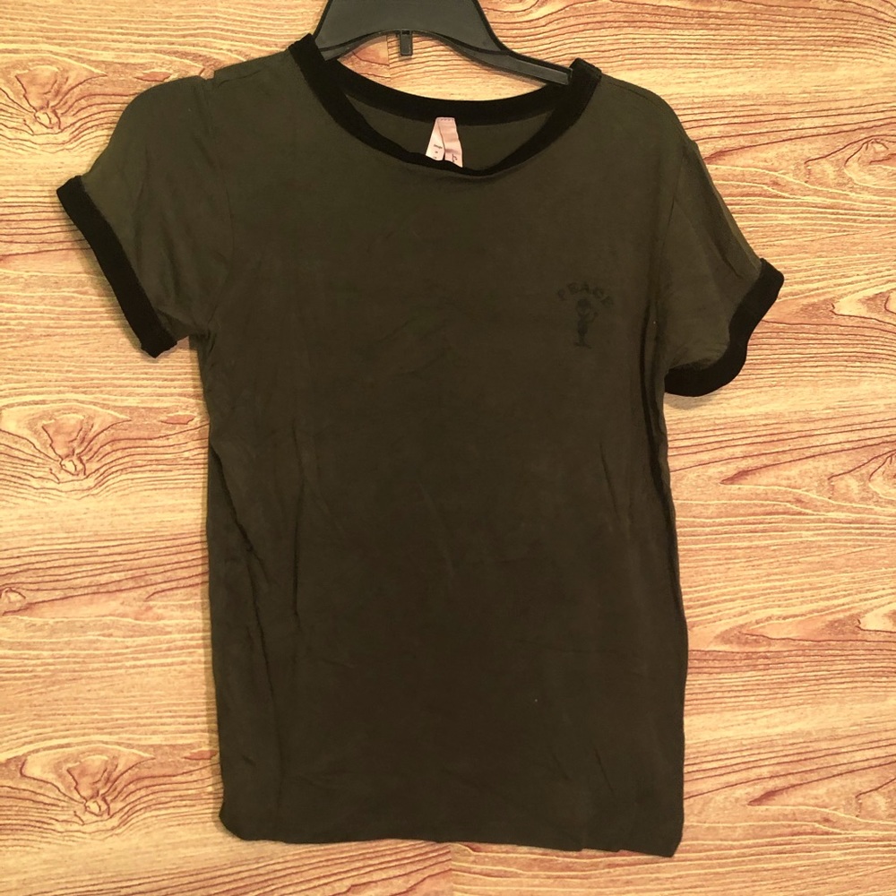 Luna Chix Dark Green with Black Alien t-shirt Sz S